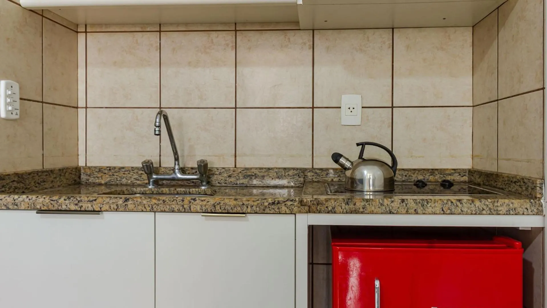 Apto Em Condominio Resort, 20 Metros Da Praia N220 Florianopolis