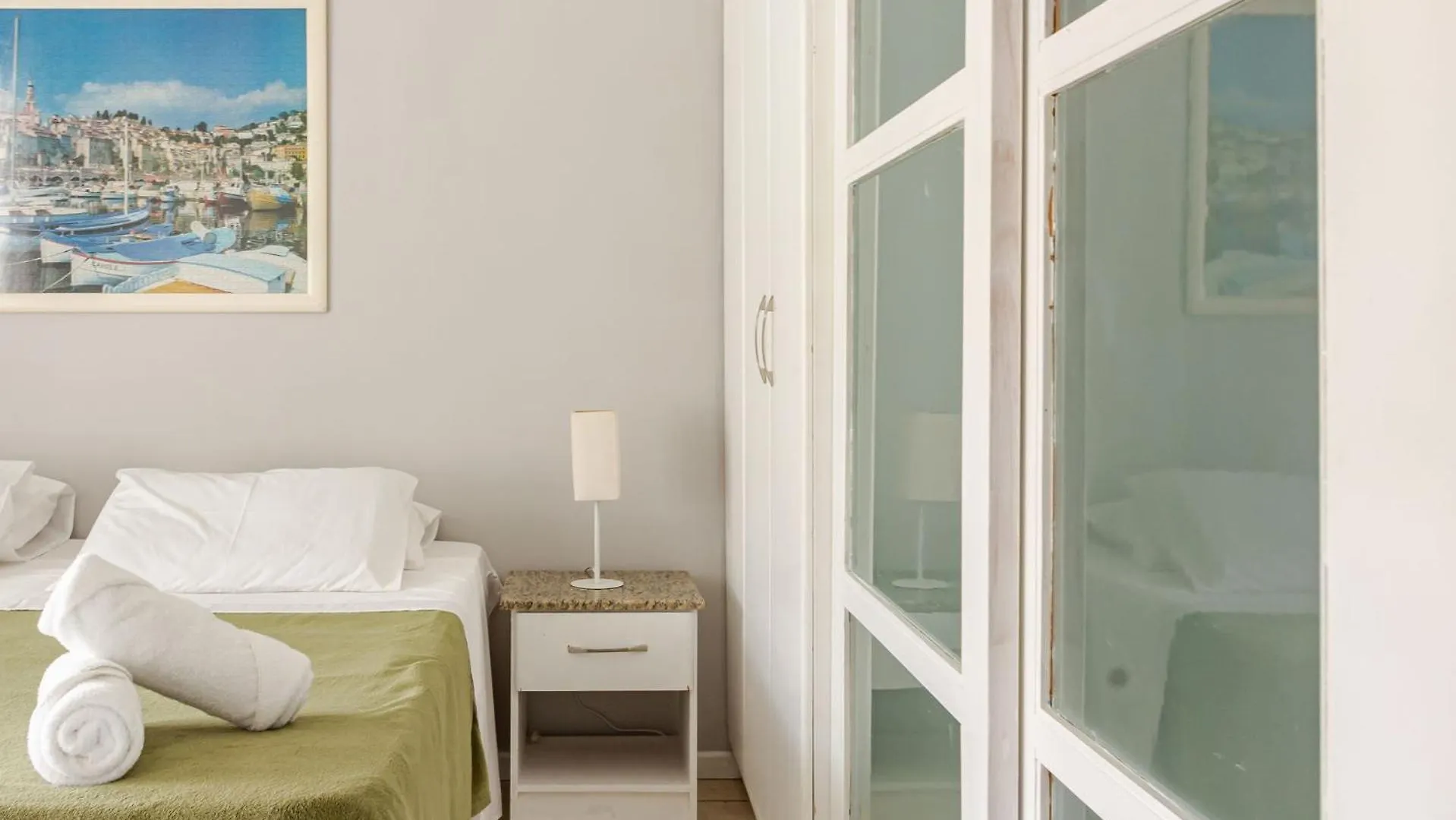 Apto Em Condominio Resort, 20 Metros Da Praia N220 Florianopolis 0*,  Brazil